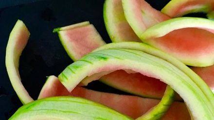 প্রবাদ: কোনো খান আসেও নি, যায়ও নি