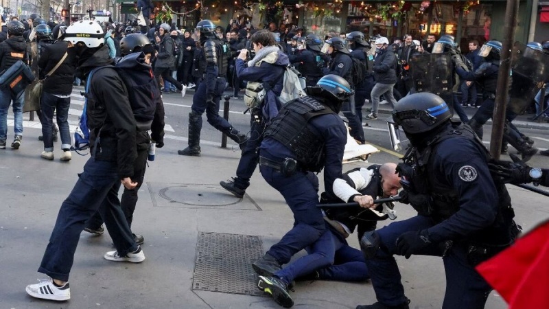 Demonstrata masive kundër dhunës së policisë në Francë