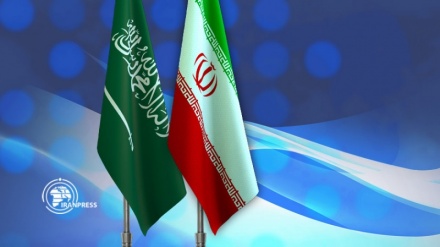 Suudi Arabistan'dan bir heyet İran'a geldi