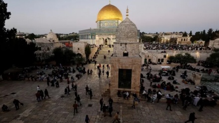 Al Aqsa, in manette 400 palestinesi. Hamas: 