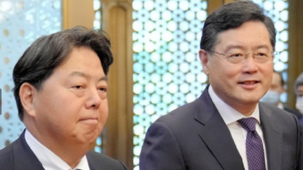 日中外相会談が北京で開始、拘束された邦人の早期解放求める方針