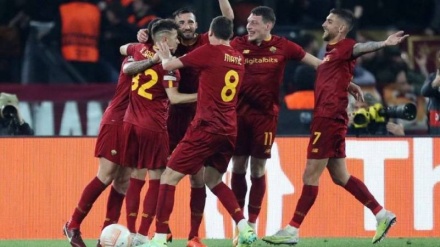 Europa League, Roma batte Feyenoord, giallorossi in semifinale + VIDEO
