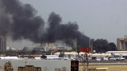 スーダンで政府軍と反政府軍の衝突続く　５６人死亡
