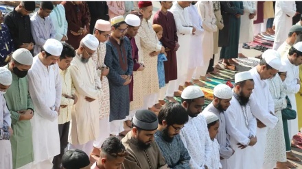বাংলাদেশে যথাযোগ্য মর্যাদা ও আনন্দ-উচ্ছ্বাসের মধ্যদিয়ে পবিত্র ঈদুল ফিতর উদযাপিত