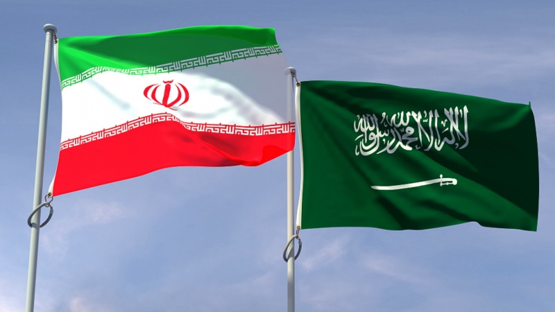 Bendera Iran dan Arab Saudi.