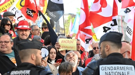Manifestations anti-Macron: ustensiles de cuisine confisqués