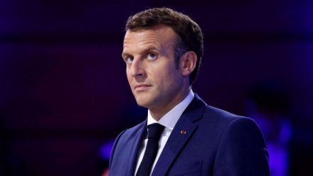 Macron poursuivra désormais en justice quiconque l'insultera