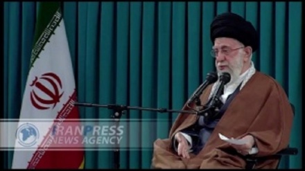 Remezan aýynda Yslam rewolýusiýasynyň ýokary derejeli lideri bilen talyplaryň duşuşygy