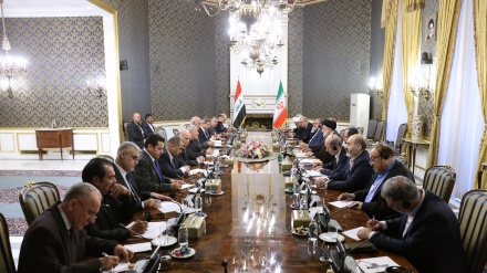 Pertemuan Delegasi Irak dan Iran di Tehran