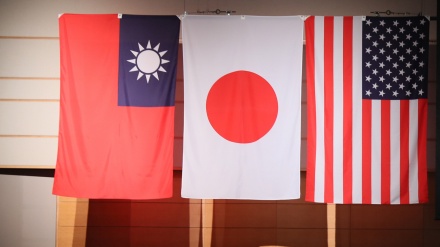 ブルームバーグ「日米台湾が、中国に対抗」