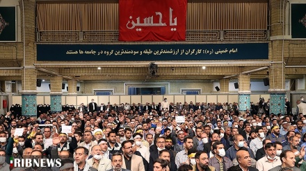 İnğılobi lideri de kişvəri zəhmətkeşon kollektivi bıə vindemon