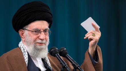 国際秩序の変化を強調するイラン最高指導者