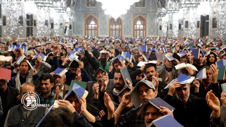 Iranians commemorate 'Night of Qadr' 