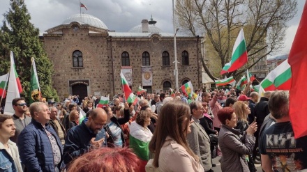 ブルガリア市民が、国内のNATO基地の閉鎖を要求