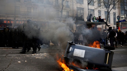 Demonstrata masive kundër ligjit të pensioneve në Francë