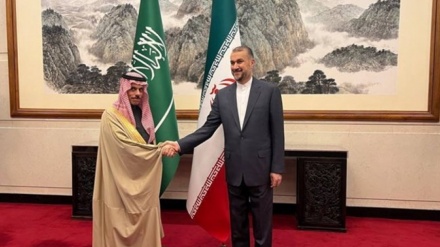 פגישה של שרי החוץ של איראן וסעודיה והחיאת היחסים