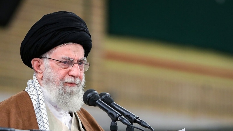 Pertemuan Ayatullah Khamenei dengan para pejabat Kemenlu dan Dubes Iran