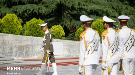  تصاویر: مراسم استقبال رسمی رئیس جمهور ایران از پادشاه عمان