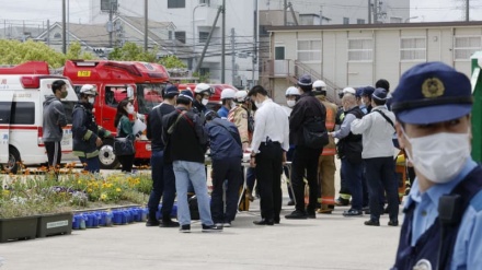 大阪八尾市の小学校で異臭、児童50人が病院搬送も軽症 