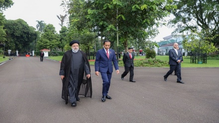 Jokowi Sambut Resmi Presiden Iran di Istana Bogor