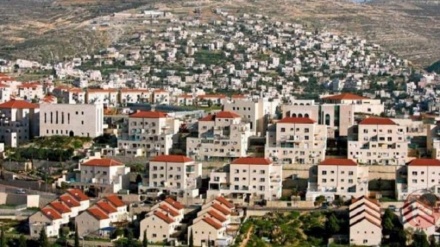 Regjimi sionist synon të ndërtojë më shumë se 1000 njësi të reja banimi në Bregun Perëndimor