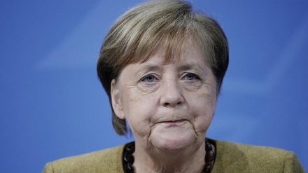 Ex-cancelliere Merkel, fatto possibile per evitare conflitto in Ucraina