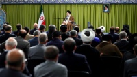 イランイスラム革命最高指導者のハーメネイー師と同国国会議員らの会談