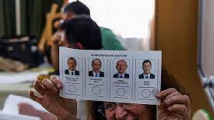 Turchia,  Erdogan in testa con il 58,34% nei primi dati 