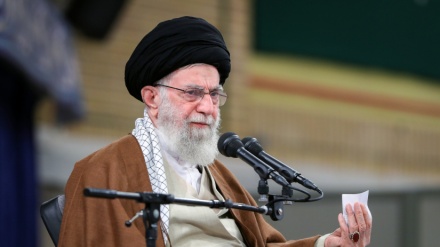 Lideri suprem i Revolucionit Islamik: Haxhi është besëlidhje ndërkombëtare një takim botëror