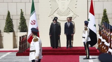  استقبال رسمی بشار اسد از رئیس جمهوری اسلامی ایران