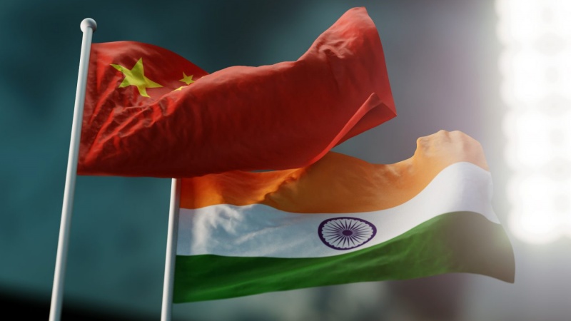 インドと中国の国旗
