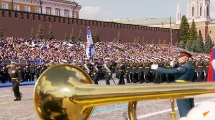 Қизил майдонда Ғалаба куни муносабати билан ҳарбий парад ўтказилди(фотожамланма)