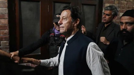 Imran Khan Ditangkap