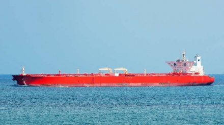 IRGC Sita Kapal Tanker Asing di Selat Hormuz