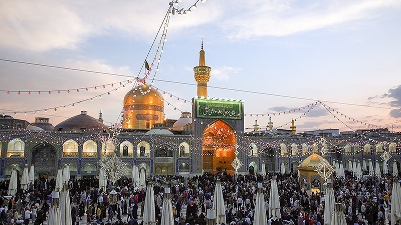  Iranians flock to holy city of Mashhad to celebrate Imam Reza's (AS) birthday 