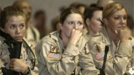 سوء استفاده ابزاری ارتش آمریکا از نظامیان زن در افغانستان 
