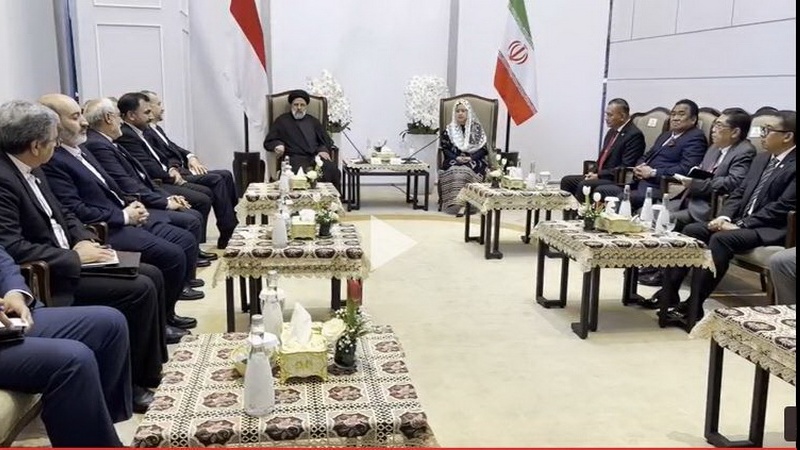 رئیسی: گسترش روابط ایران و اندونزی به نفع جهان اسلام است