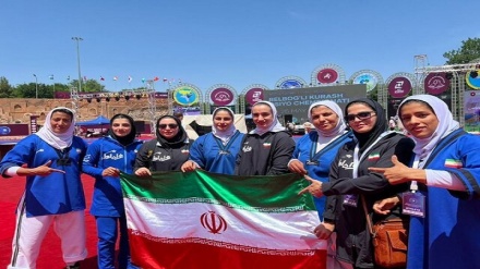 נבחרת נשים של איראן להיאבקות, גיבורת אסיה