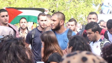 הפגנת סטודנטים ערבים לציון הנכבה מול מחאת 