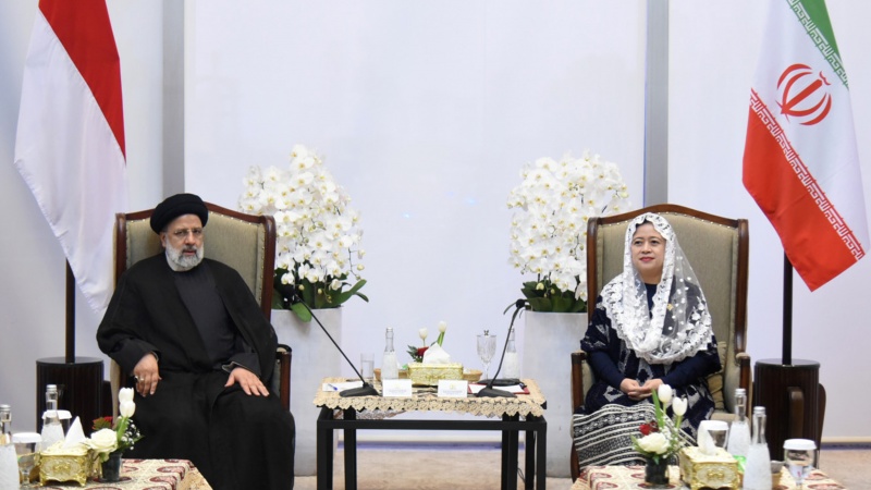 Presiden RII Sayid Ebrahim Raisi bertemu Ketua DPR RI Puan Maharani di Gedung DPR, Jakarta, Selasa (23/5/2023).