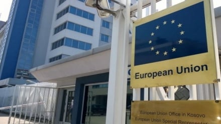 Zyra e BE-së i reagon Qeverisë për shpronësimet në veri