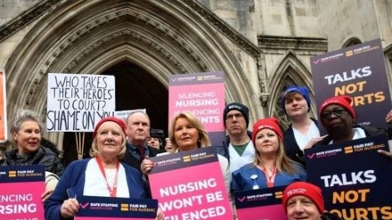 Greva masive e infermierëve në Angli