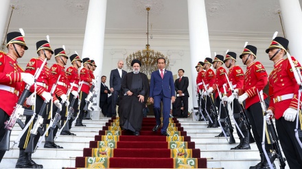 イラン大統領のインドネシア訪問の重要性