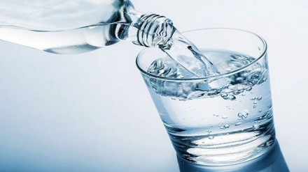 ضرورت نوشیدن آب کم شیرین در فصل گرما