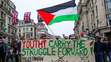 Londra, Palestinesi protestano per celebrare i 75 anni della Nakba