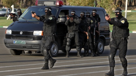 Iran arrests individuals charged with ties to French spies