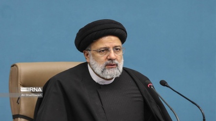 دولت مسئول پیگیری فرامین رهبر معظم انقلاب اسلامی برای تقویت روابط با کشورهای مسلمان و همسایه است