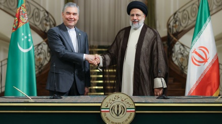 イランとトルクメニスタンが5つの協力文書に調印