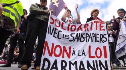 ‘Casserole pan’ protesters plaguing Macron, his ministers daily