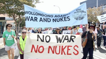 Thousands protest at proposed US nuclear submarine base in Australia